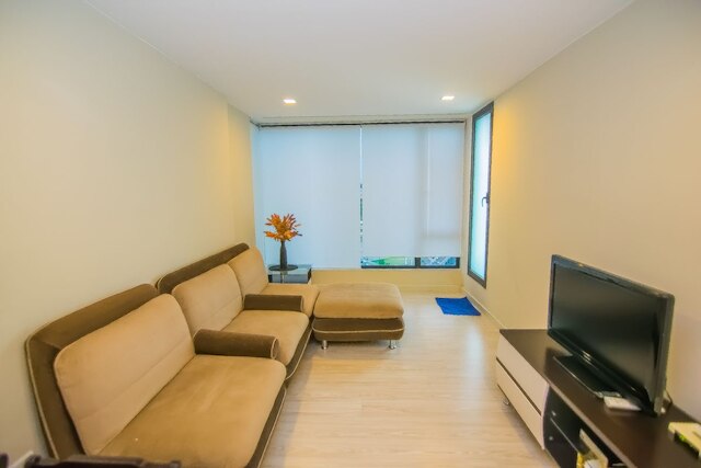 マリーナ トラベラーズ スイート スカイ カラムンシン