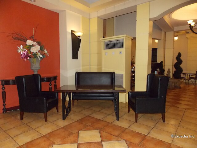 プランタ セントロ バコロッド ホテル & レジデンシーズ