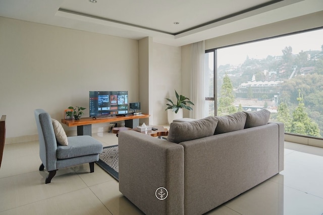 チューリップ ヒル ビュー 6 ベッドルーム ヴィラ ウィズ プール & ムービールーム