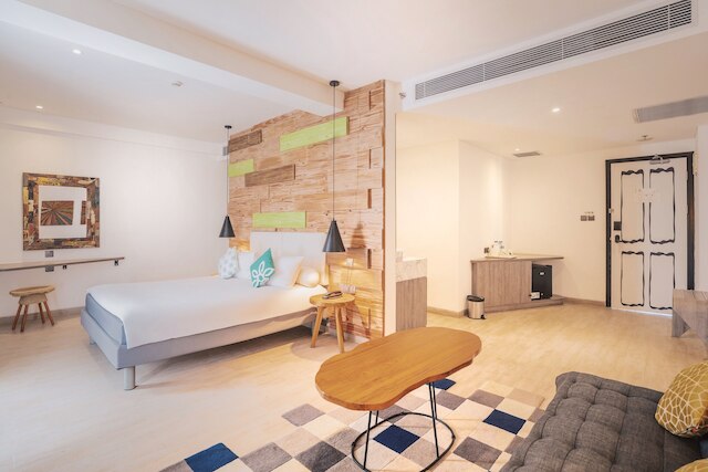 カマニイヤ プティテンゲット スミニャック