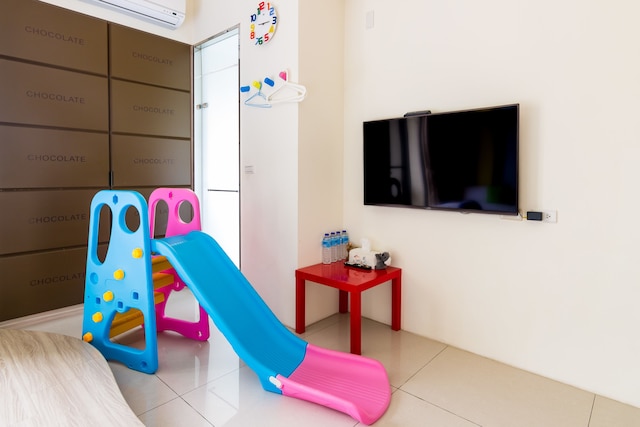 AUS ベッド アンド ブレックファスト (宜蘭澳玩客主題民宿)