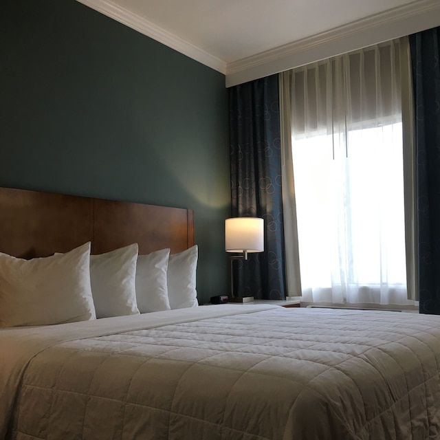 メインステイ スイート ジョン ウェイン エアポート バイ チョイス ホテルズ