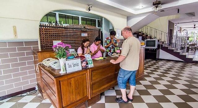 スータス コート 4