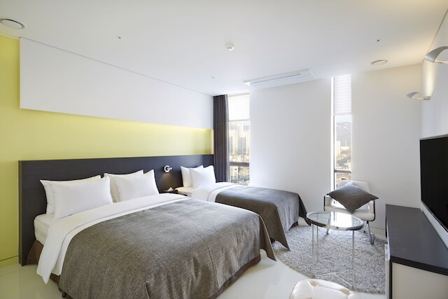 ホテル ザ メイ