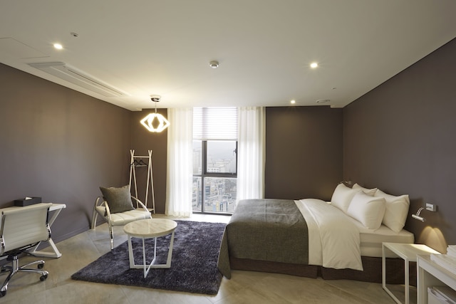 ホテル ザ メイ