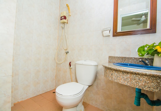 スータス コート 5