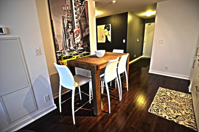 トロント エスケープ - オニキス スイート