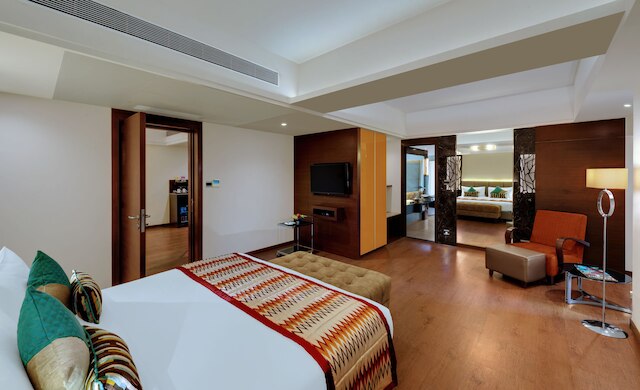 ザ ファーン カダンバ ホテル アンド スパ