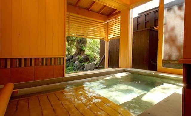 洋風旅館 ぴのん