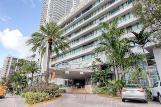 プライベート アパートメンツ アット ザ カサブランカ