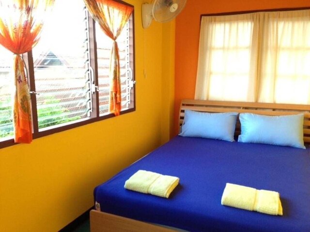 ジャストチルイン - ホステル