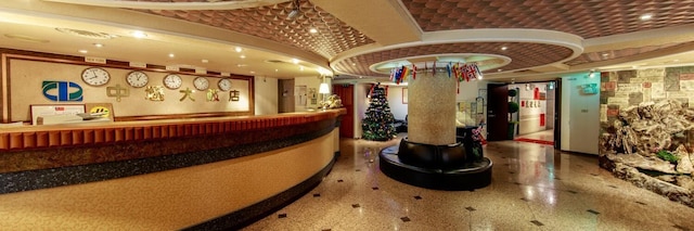 中歴ビジネス ホテル (中壢大飯店)