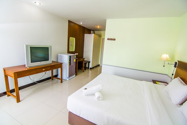 サタス コート 1