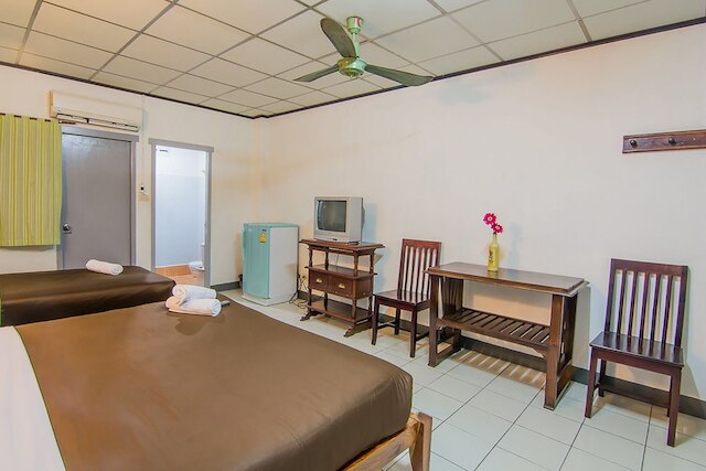 サタス コート 3