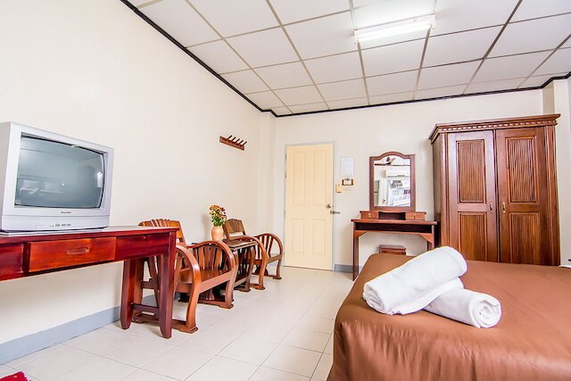 サタス コート 3