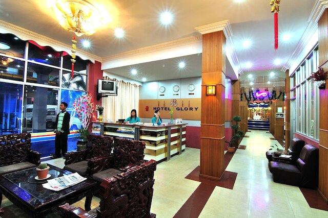 ホテル グローリー