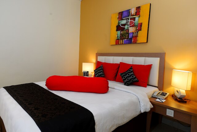 ホテル スカーレット マカッサル