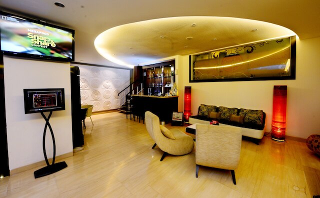 ホテル スカーレット マカッサル