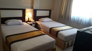 ホテル ベリ ヌール