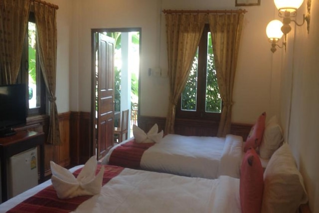 ナムカン リバーサイド ホテル