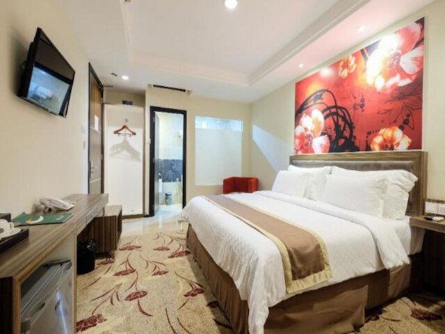 トラベラーズ ホテル ピニシ