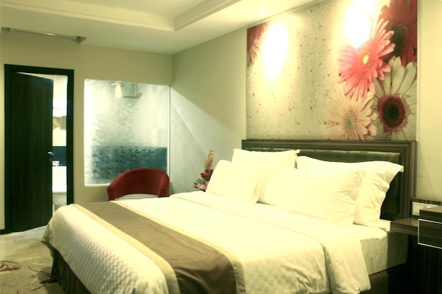 トラベラーズ ホテル ピニシ