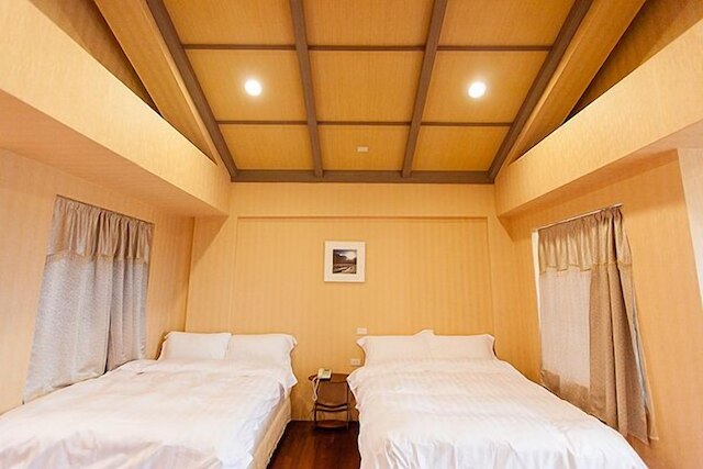 フーリー ワン B & B (富麗灣景觀民宿)