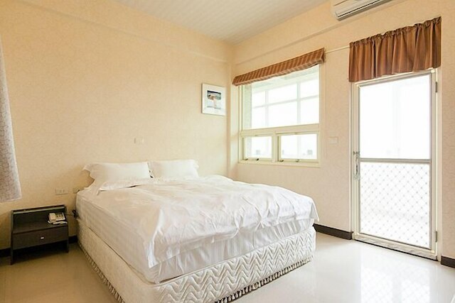 フーリー ワン B & B (富麗灣景觀民宿)