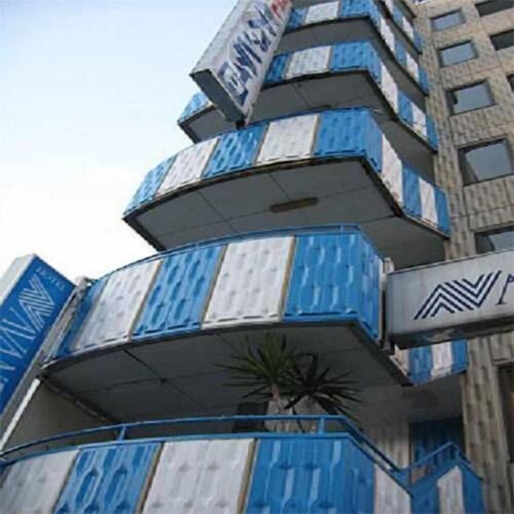 ビジネスホテル アバァンティ