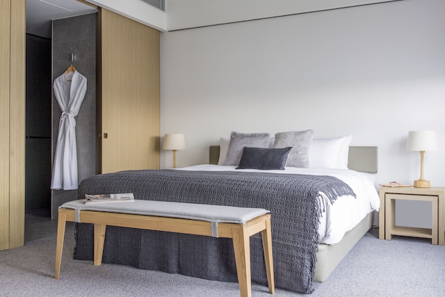 ホテル ステージ (登臺)