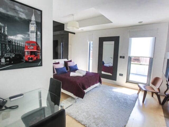 ルーム ホームステイ