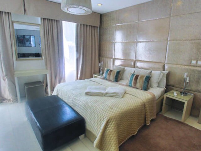 ルーム ホームステイ