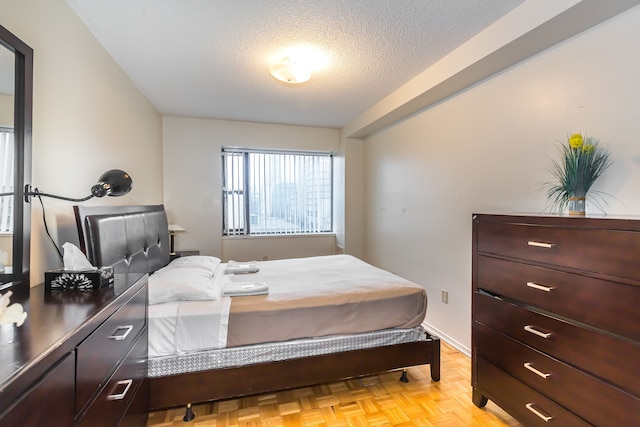 トロント ファーニッシュド リビング - ジェラルド ストリート イースト