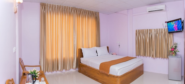 アウン タ ピイ ホテル 3