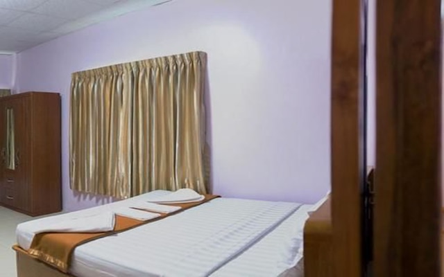 アウン タ ピイ ホテル 3