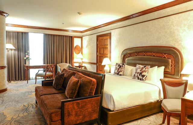 ツイン ロータス ホテル