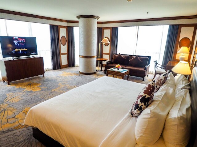 ツイン ロータス ホテル