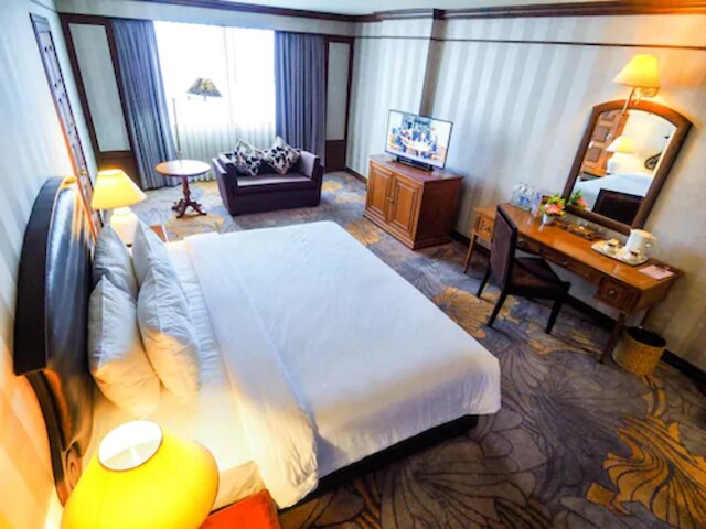 ツイン ロータス ホテル