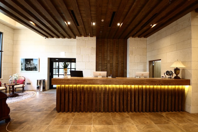 ベニキア ザ H ホテル