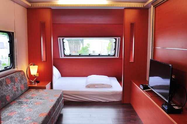 墾丁後壁湖キャンピング カー (墾丁後壁湖露營車民宿)