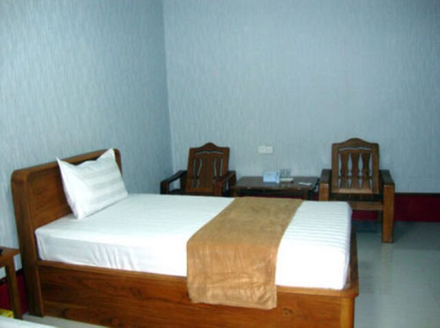 アウン タ ピイ ホテル 2