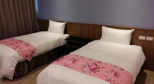 シンダイ 竹北 ビジネス ホテル (新大竹北商旅)