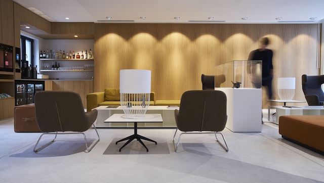 9 ホテル サブロン