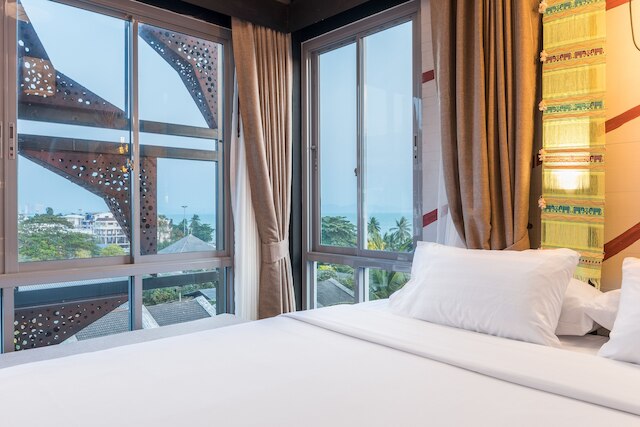 シー クレスト バイ ジョムティエン