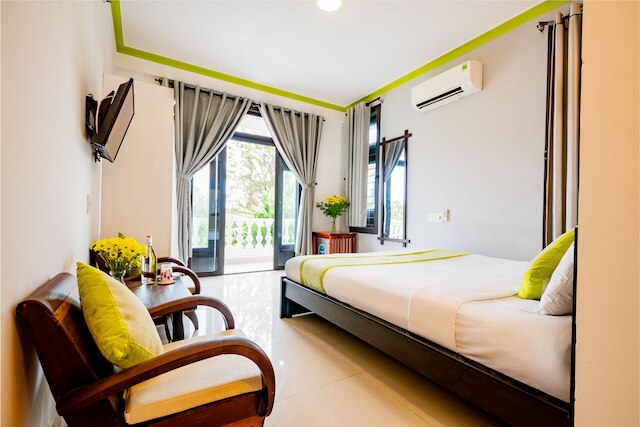 ココナッツ ハムレット ホームステイ