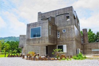 有朋ヴィラ (有朋會館)