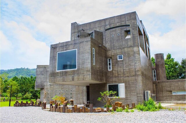 有朋ヴィラ (有朋會館)