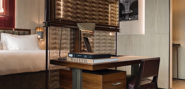 フェンディ プライベート スイーツ