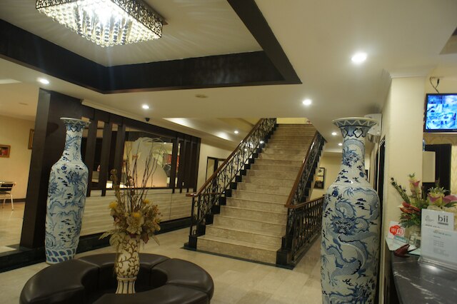 スカイ ビュー ホテル