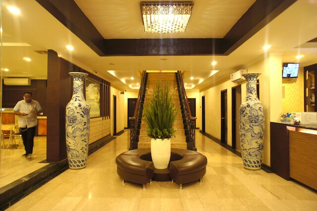 スカイ ビュー ホテル